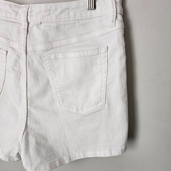 EUC WILD FABLE WHITE HIGHEST RISE SHORTS SIZE 16 / 33 REG - Picture 7 of 13